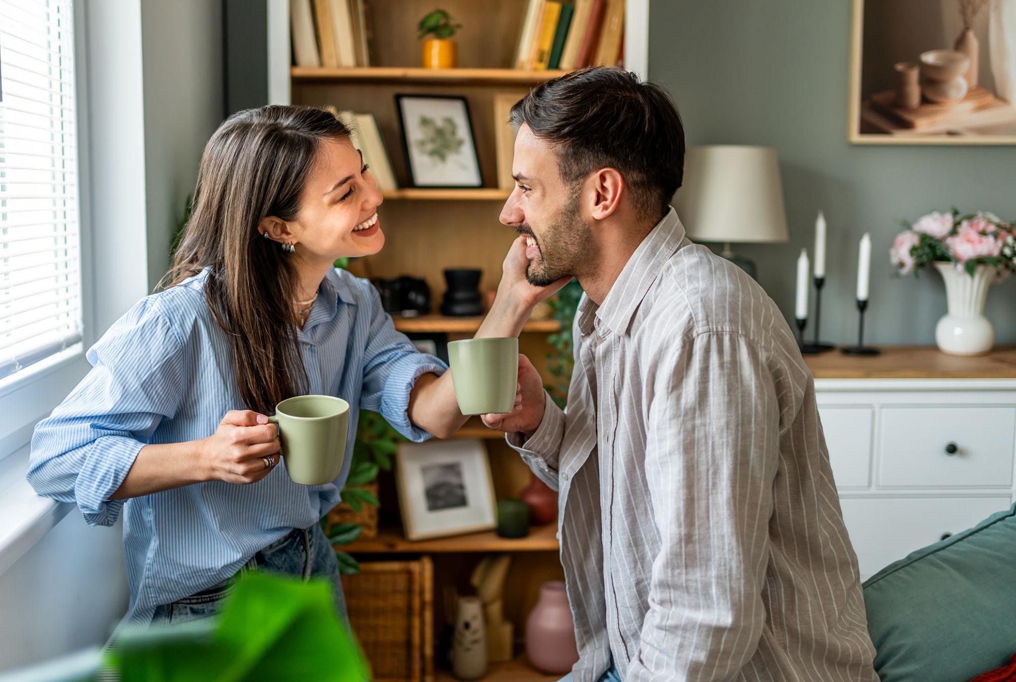 ¿Qué hacer después de comprometerse? Cómo mantener viva la emoción del compromiso y fortalecer la relación antes de la boda